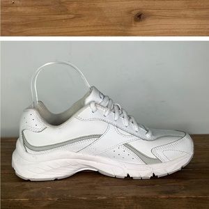 DR SCHOLLS white leather minimalist athletic sneakers tennis shoes size 6